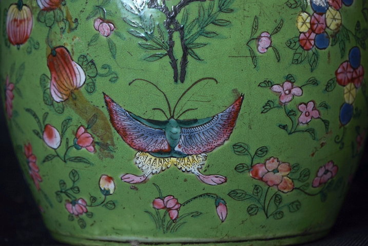 古玩陶瓷綠地粉彩瓜瓞綿綿紋罐拍賣，當前價格5000元