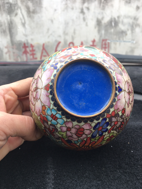 古玩陶瓷景泰藍花卉紋蘋果形蓋罐拍賣，當前價格8500元