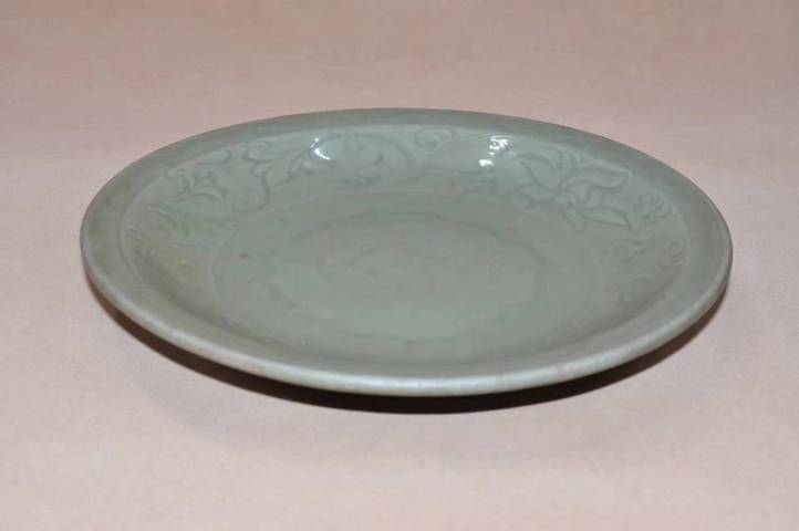 古玩陶瓷龍泉印花盤拍賣，當前價格17800元