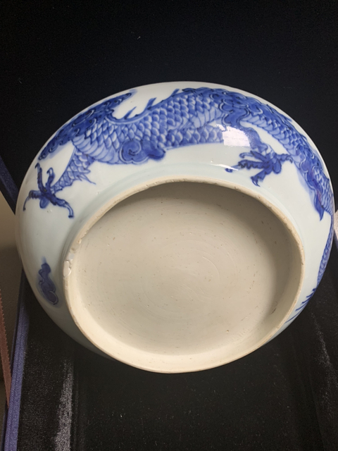 古玩陶瓷青花過墻龍紋盤拍賣，當前價格16800元