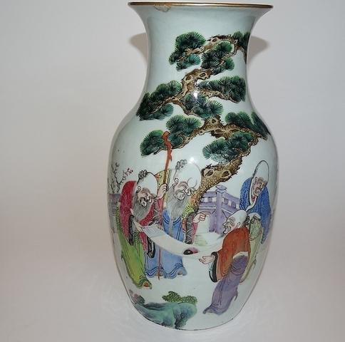 古玩陶瓷粉彩人物紋瓶拍賣，當前價格9890元