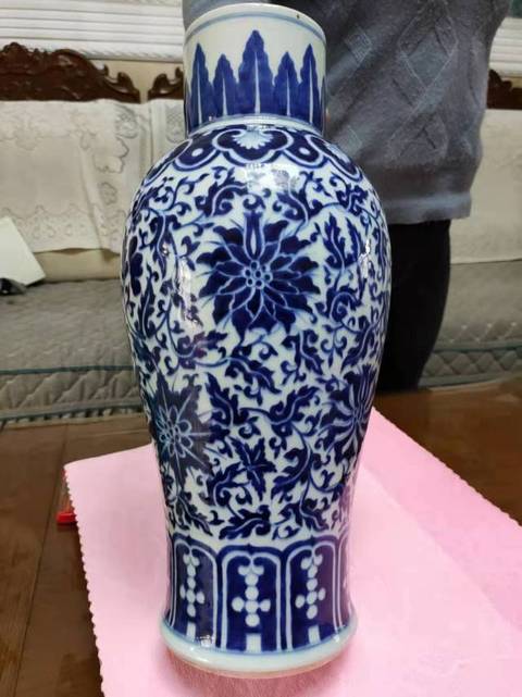 古玩陶瓷青花纏枝蓮紋瓶拍賣，當前價格13800元