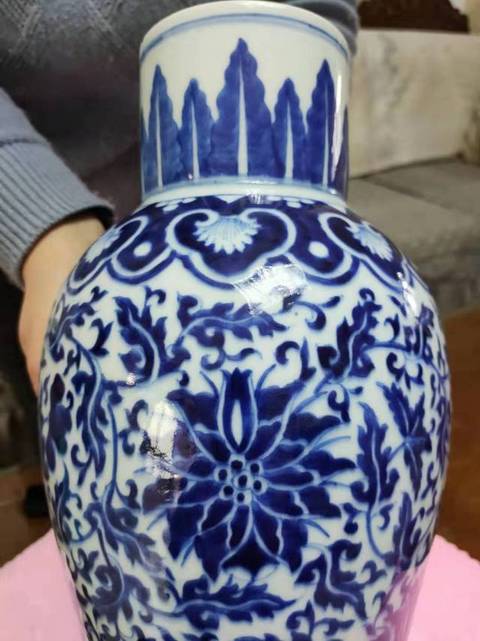 古玩陶瓷青花纏枝蓮紋瓶拍賣，當前價格13800元