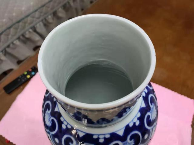 古玩陶瓷青花纏枝蓮紋瓶拍賣，當前價格13800元