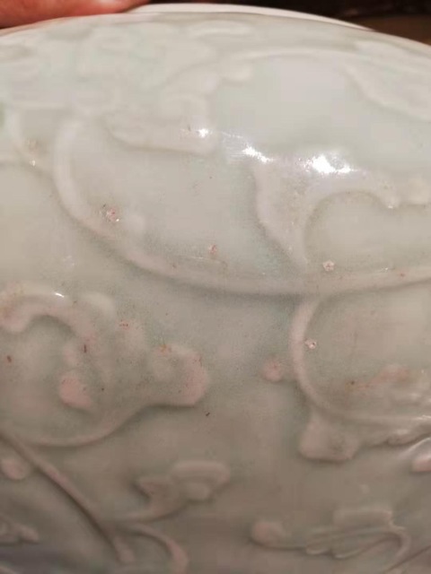 古玩陶瓷粉青釉印纏枝花卉紋扇缸拍賣，當(dāng)前價格9800元