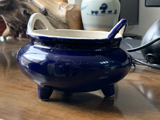 古玩陶瓷三足爐拍賣，當前價格1280元