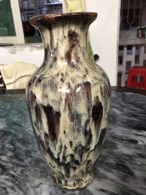 古玩陶瓷花釉瓶拍賣，當(dāng)前價格6800元