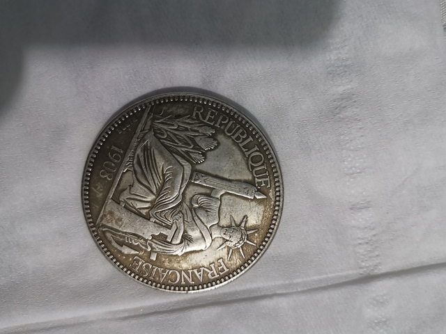 古玩錢幣外國銀幣拍賣，當前價格5800元