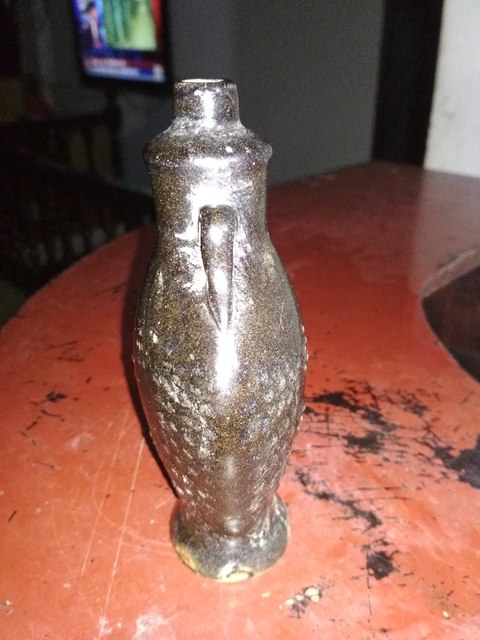 古玩陶瓷醬釉瓶拍賣，當前價格2000元