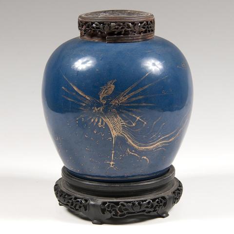 古玩陶瓷祭藍釉描金龍鳳罐拍賣，當前價格10000元