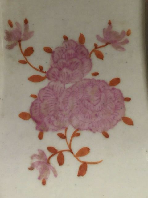 古玩陶瓷廣彩徽章瓷六方大瓶拍賣，當前價格10900元