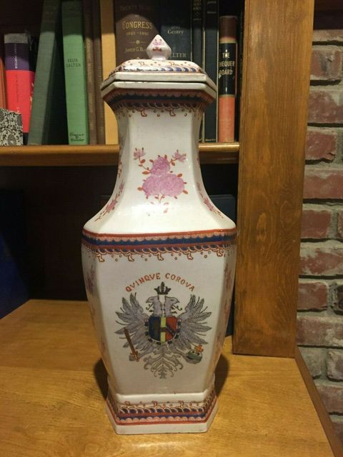 古玩陶瓷廣彩徽章瓷六方大瓶拍賣，當前價格10900元