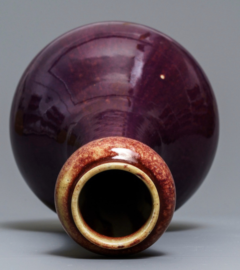 古玩陶瓷清中期  窯變釉蒜頭瓶拍賣，當(dāng)前價(jià)格10800元