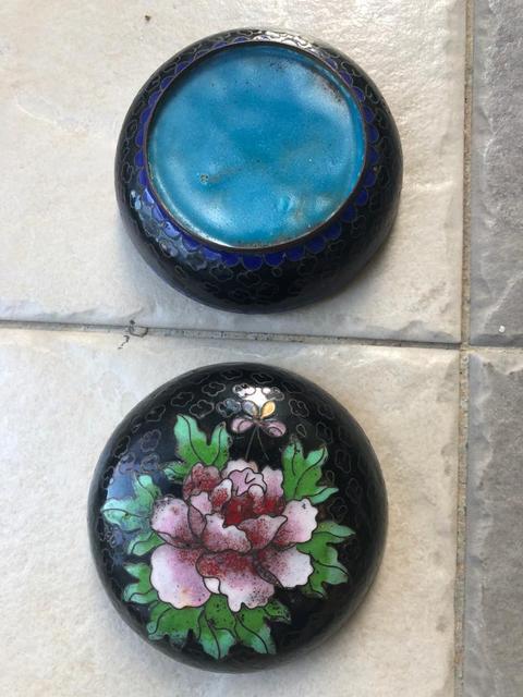 古玩陶瓷景泰藍粉盒拍賣，當前價格12800元