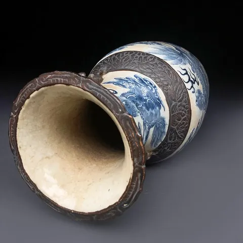 古玩陶瓷哥釉鐵銹紅工藝青花太師少師紋雙耳大瓶拍賣，當前價格8000元