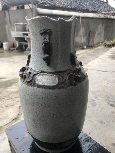 古玩陶瓷哥釉鐵泥瓶拍賣，當前價格9800元