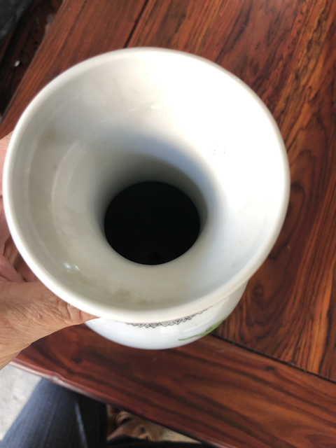 古玩陶瓷花鳥(niǎo)瓶拍賣(mài)，當(dāng)前價(jià)格3500元