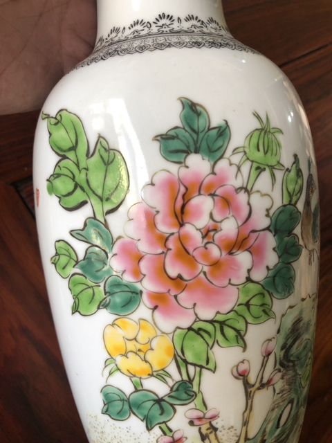 古玩陶瓷花鳥(niǎo)瓶拍賣(mài)，當(dāng)前價(jià)格3500元