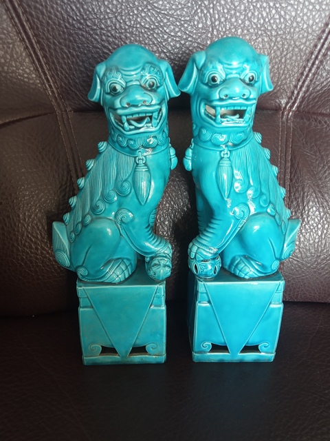 古玩陶瓷解放初期孔雀藍釉獅子拍賣，當前價格280元