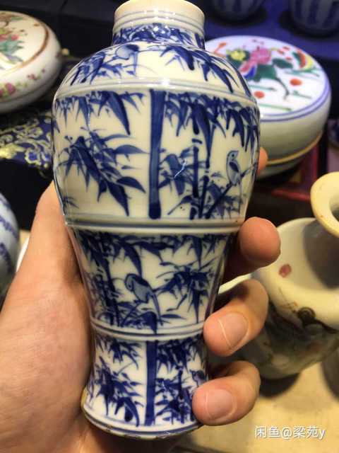 古玩陶瓷玉字款竹雀紋青花梅瓶拍賣，當(dāng)前價(jià)格15000元