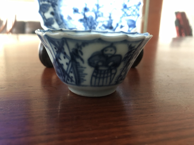 古玩陶瓷青花杯碟拍賣，當(dāng)前價(jià)格8680元