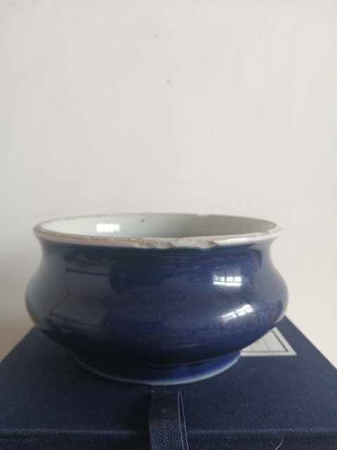 古玩陶瓷霽藍釉香爐拍賣，當(dāng)前價格12890元