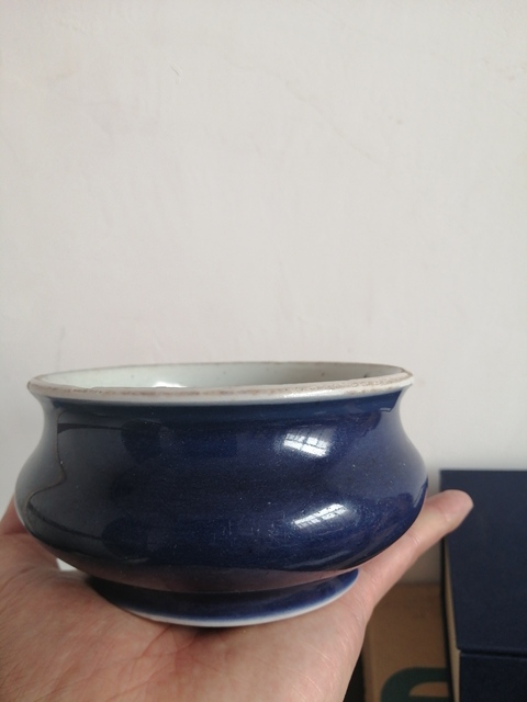 古玩陶瓷霽藍釉香爐拍賣，當(dāng)前價格12890元