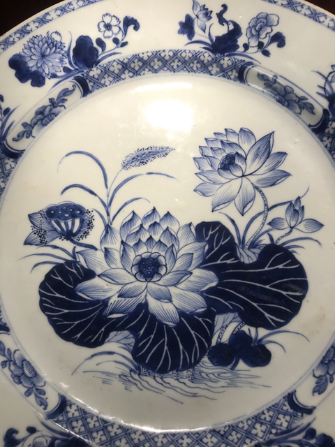 古玩陶瓷清雍正青花蓮花紋盤拍賣，當前價格12990元