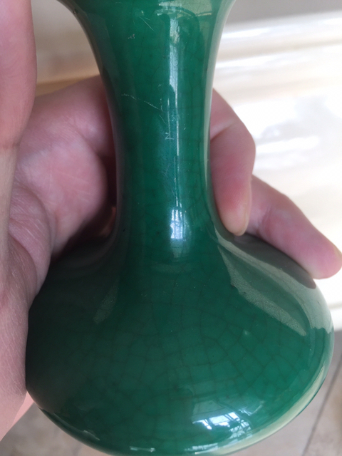 古玩陶瓷綠哥釉瓶拍賣，當前價格9000元