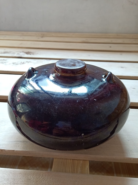 古玩陶瓷暖腳壺拍賣(mài)，當(dāng)前價(jià)格3000元