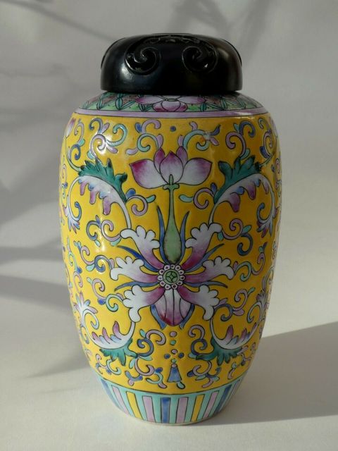 古玩陶瓷粉彩纏枝花卉紋萊芙罐拍賣，當(dāng)前價格7000元