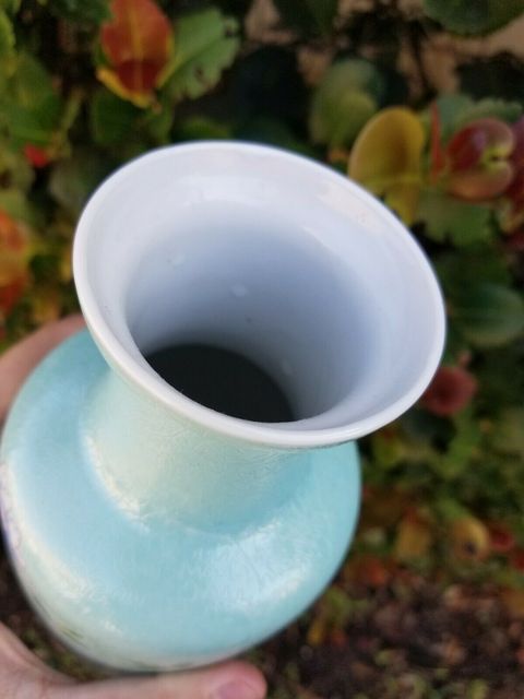 古玩陶瓷松石綠釉軋道粉彩花卉紋棒槌瓶拍賣，當(dāng)前價(jià)格13500元