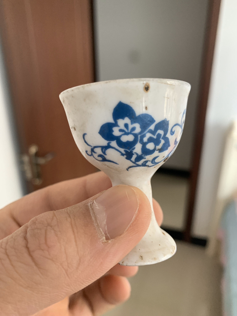 古玩陶瓷高足杯拍賣，當前價格7000元