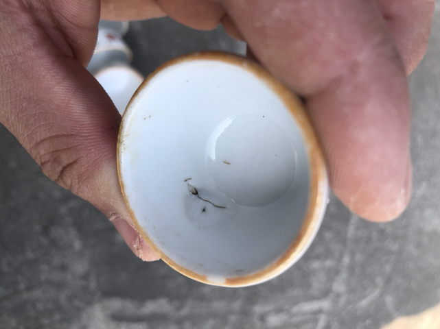 古玩陶瓷小酒盅拍賣，當前價格4000元