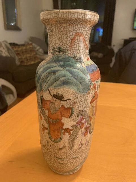 古玩陶瓷哥釉粉彩刀馬人物紋棒槌瓶拍賣，當前價格4000元