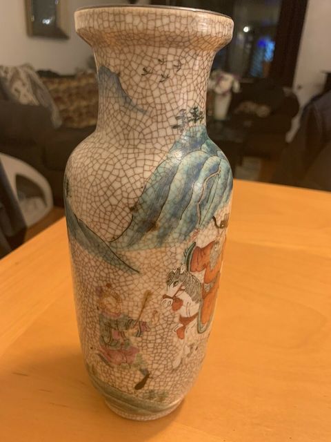 古玩陶瓷哥釉粉彩刀馬人物紋棒槌瓶拍賣，當前價格4000元