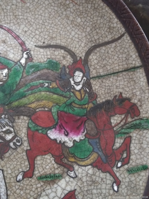 古玩陶瓷哥釉五彩刀馬人物戰將紋盤拍賣，當前價格6000元