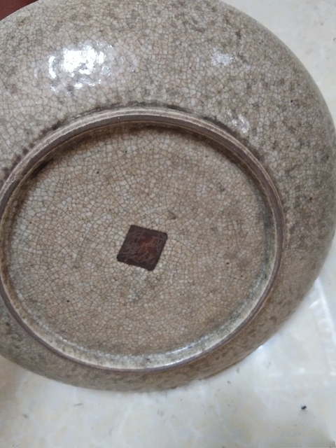 古玩陶瓷哥釉五彩刀馬人物戰將紋盤拍賣，當前價格6000元