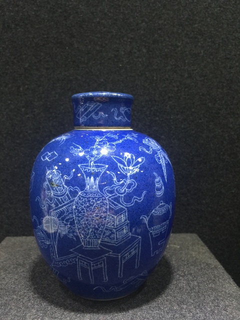 古玩陶瓷祭藍(lán)釉白描罐拍賣，當(dāng)前價(jià)格11000元