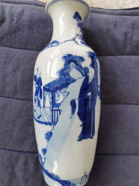 古玩陶瓷青花人物觀音瓶拍賣，當前價格8000元