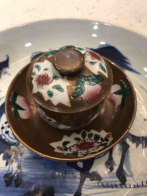 古玩陶瓷粉彩蓋缸拍賣，當(dāng)前價(jià)格10000元