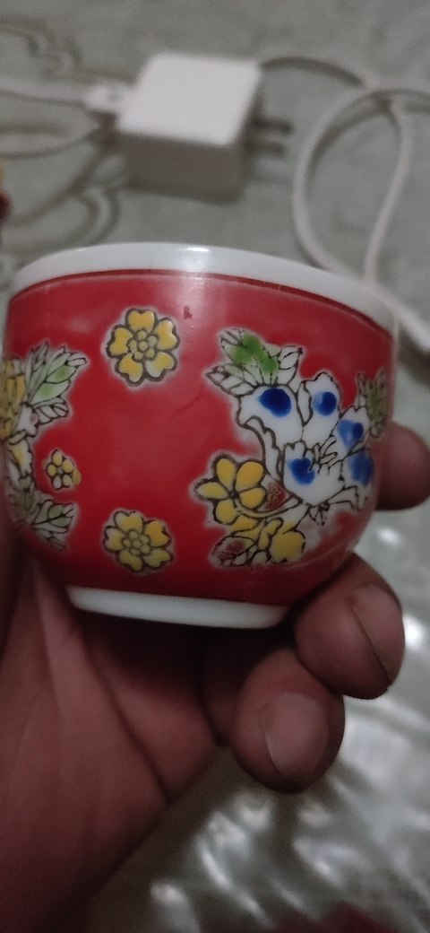 古玩陶瓷紅釉杯拍賣，當(dāng)前價(jià)格5000元