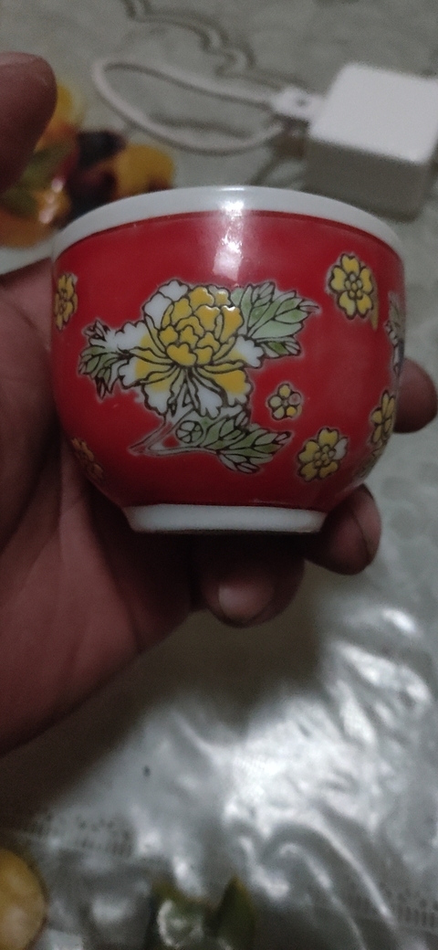 古玩陶瓷紅釉杯拍賣，當(dāng)前價(jià)格5000元