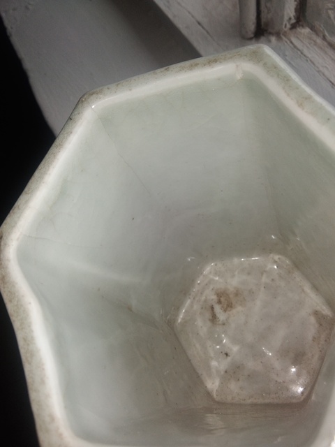 古玩陶瓷豆青釉印花筆筒拍賣，當前價格5000元