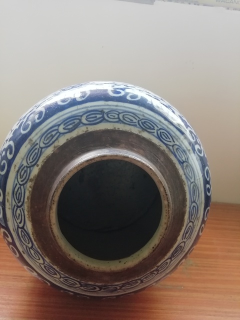 古玩陶瓷青花罐拍賣(mài)，當(dāng)前價(jià)格13800元