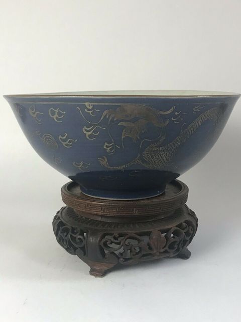 古玩陶瓷藍釉金彩龍紋碗拍賣，當前價格19500元