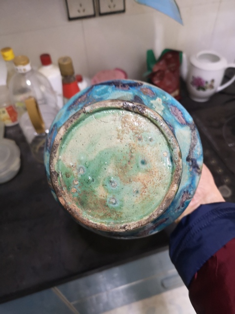 古玩陶瓷刻花罐拍賣，當前價格15500元