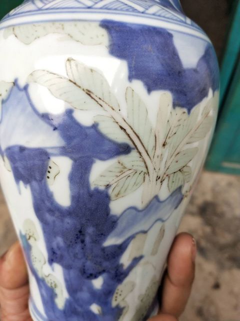 古玩陶瓷青花加彩人物瓶拍賣，當前價格11200元