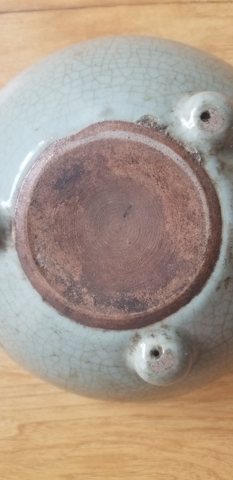 古玩陶瓷清乾隆 ?仿哥釉三乳足爐殘器拍賣，當(dāng)前價格6600元