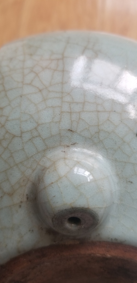 古玩陶瓷清乾隆 ?仿哥釉三乳足爐殘器拍賣，當(dāng)前價格6600元